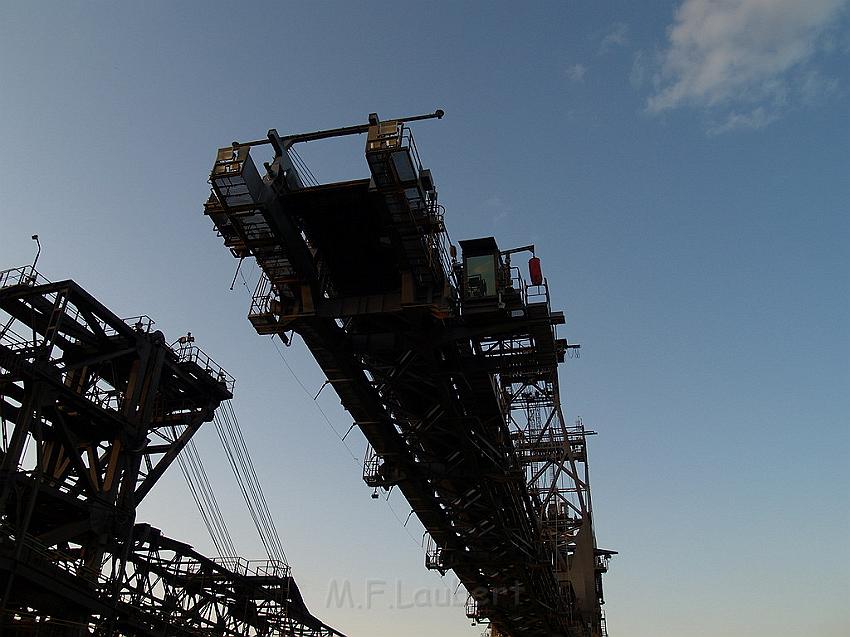 Bagger auf Reisen P240.JPG